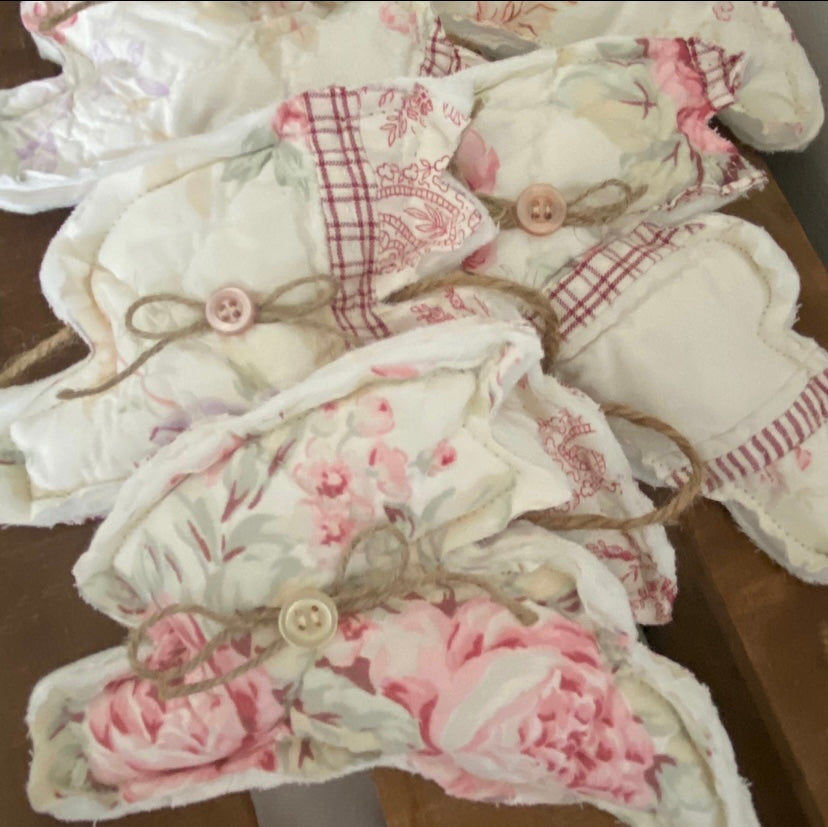 Quilted Bunnies Spring Garland from Vintage Floral Quilt-5 foot