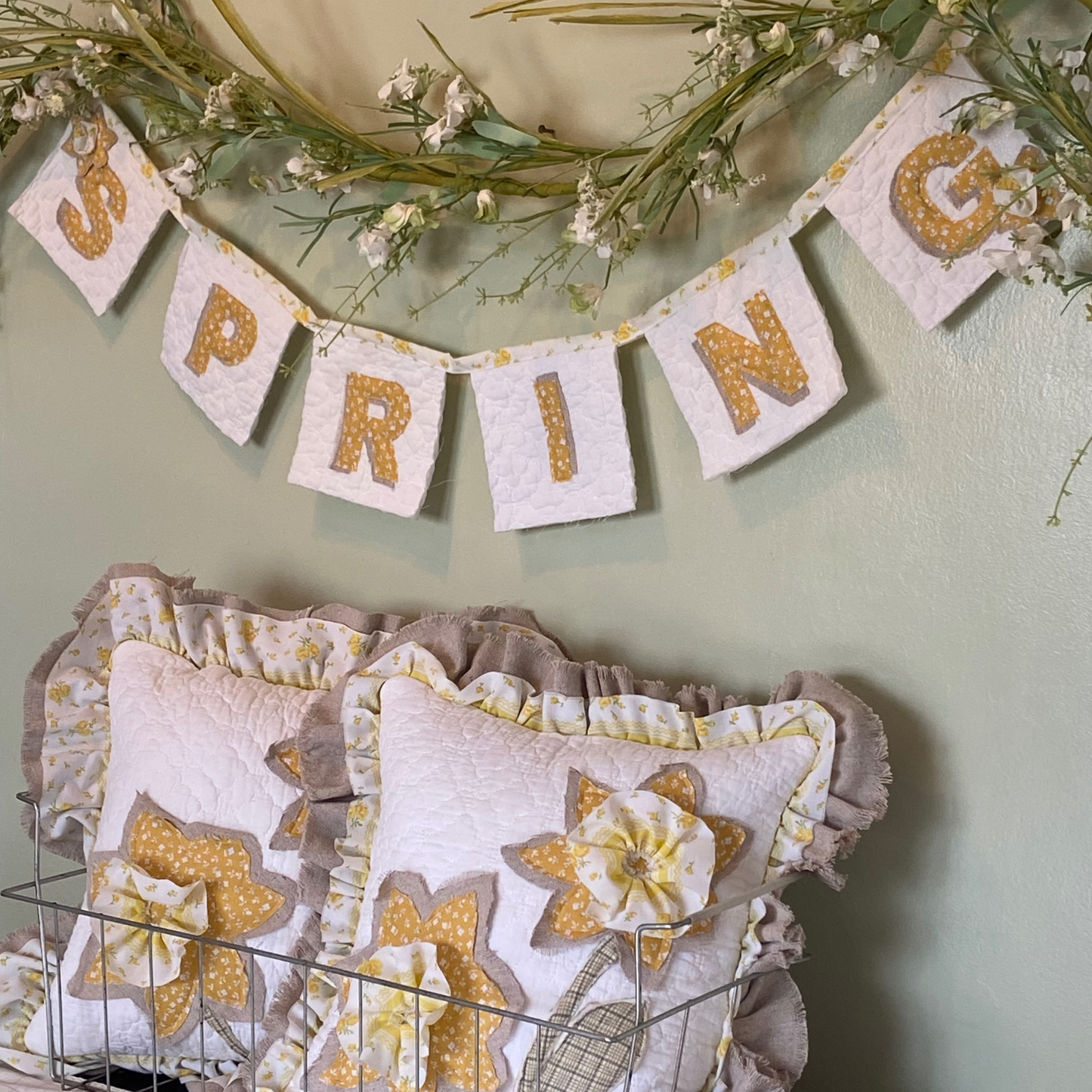 Hello Spring Quilted Floral Banner