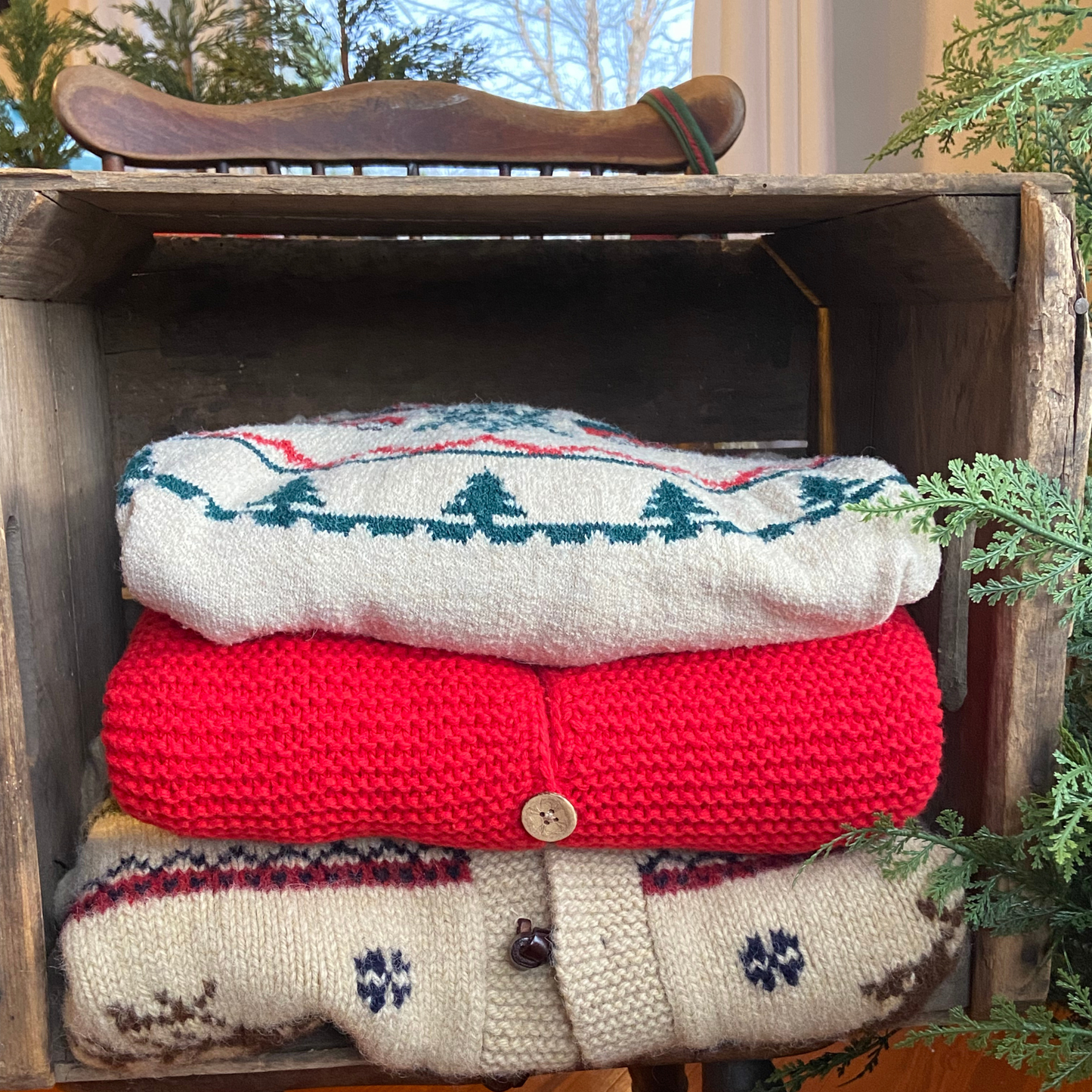 Vintage Christmas Sweater w/Red Trucks and Trees- size 2x