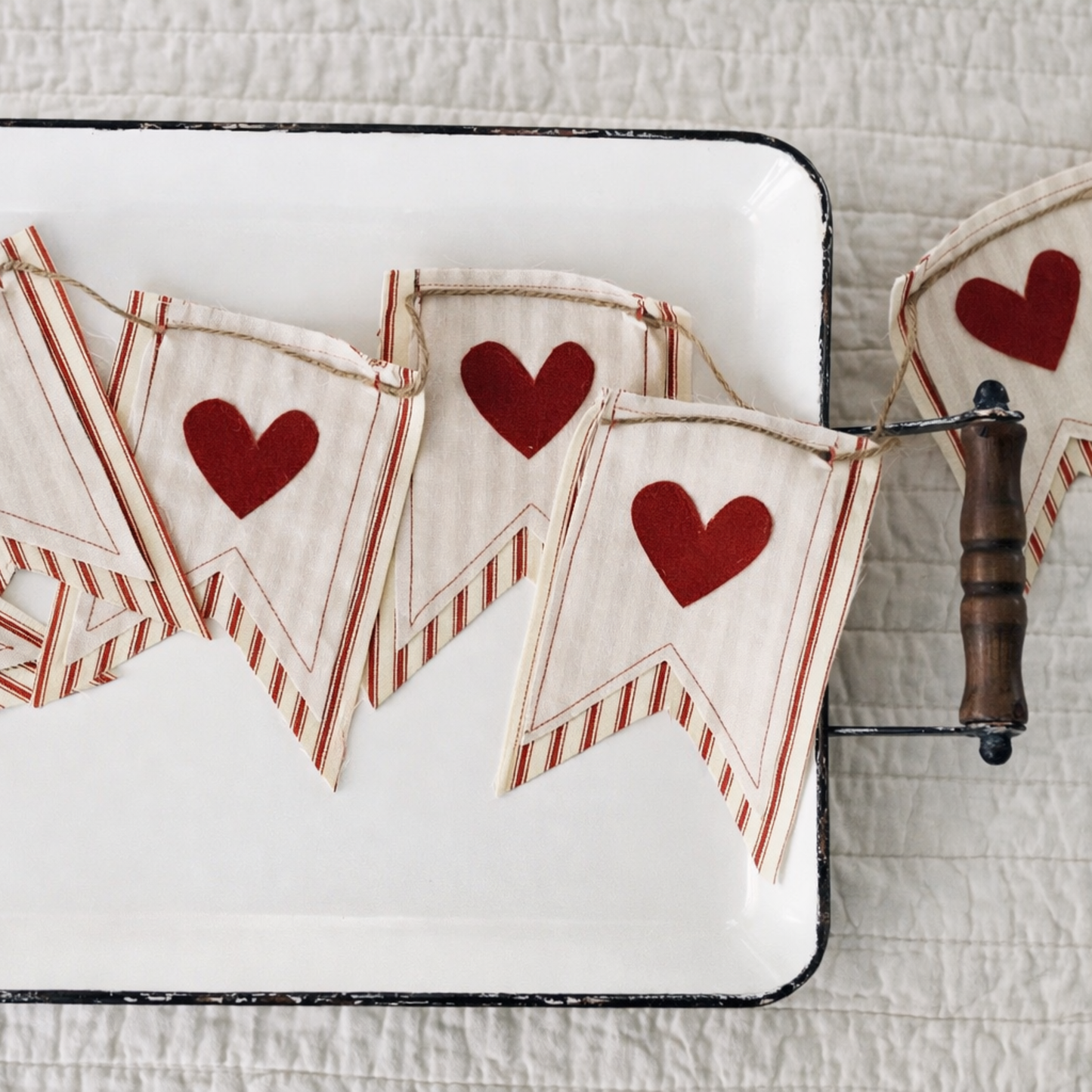 Vintage-Inspired Sweetheart Valentine Pennant Banner