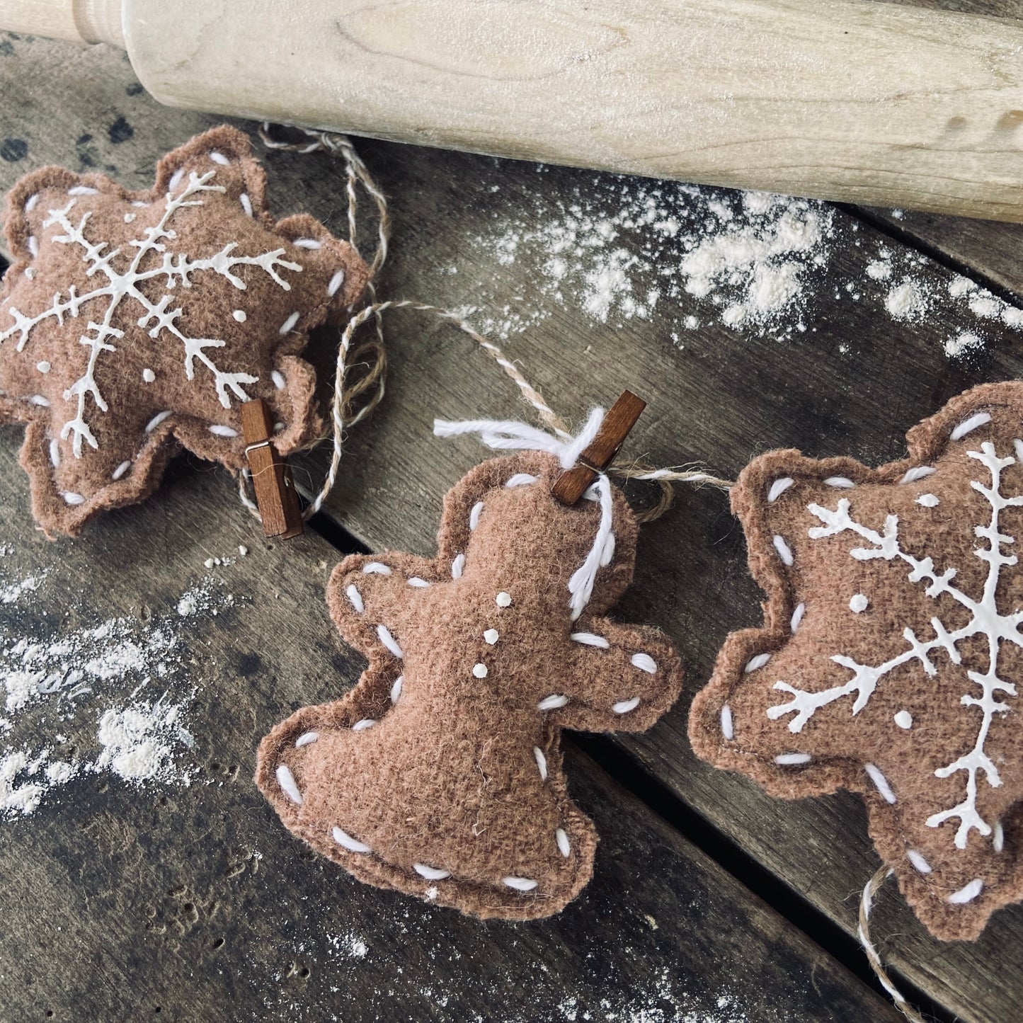 Gingerbread Cookies Garland-4 foot