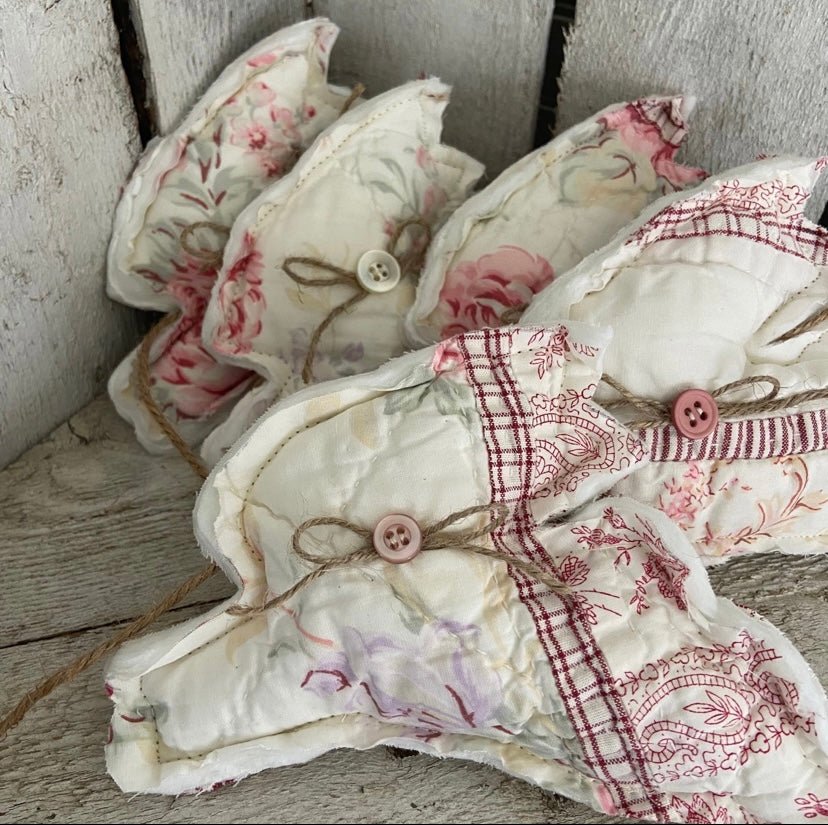 Quilted Bunnies Spring Garland from Vintage Floral Quilt-5 foot