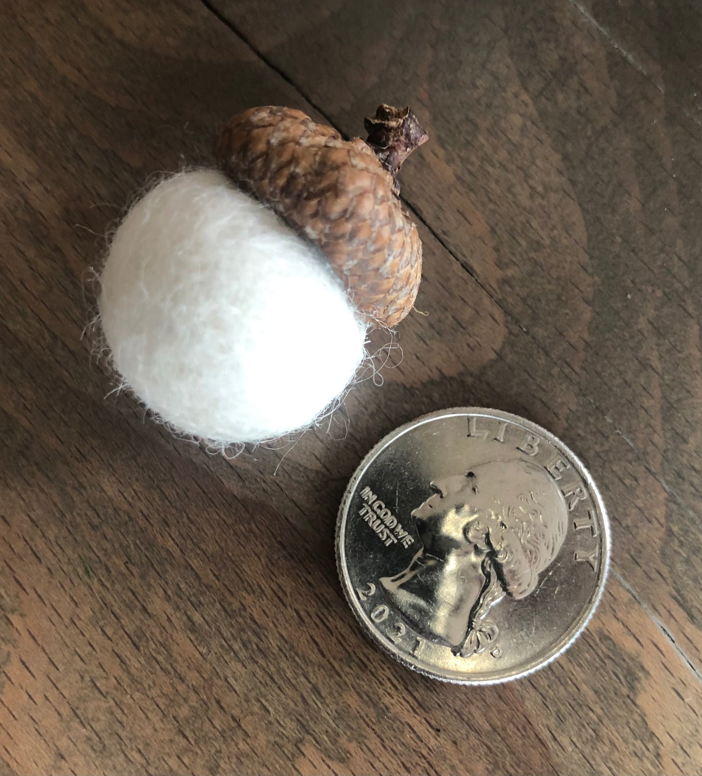 Felted Wool Acorns in Ivory-20mm with Red Oak Caps 15 ct