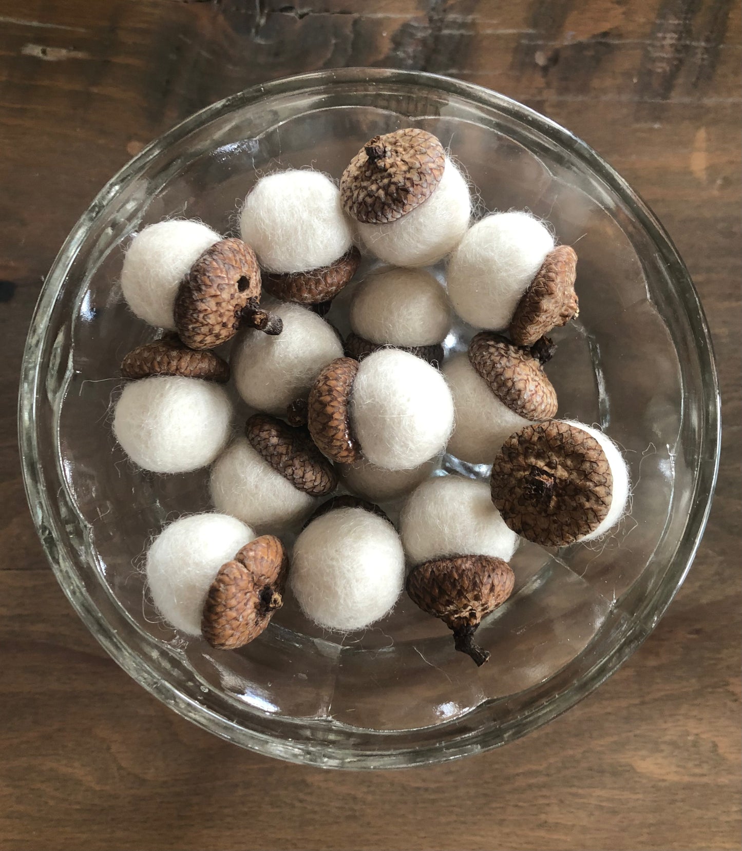 Felted Wool Acorns in Ivory-20mm with Red Oak Caps 15 ct