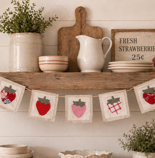 Strawberry Canvas Farmhouse Banner-4ft