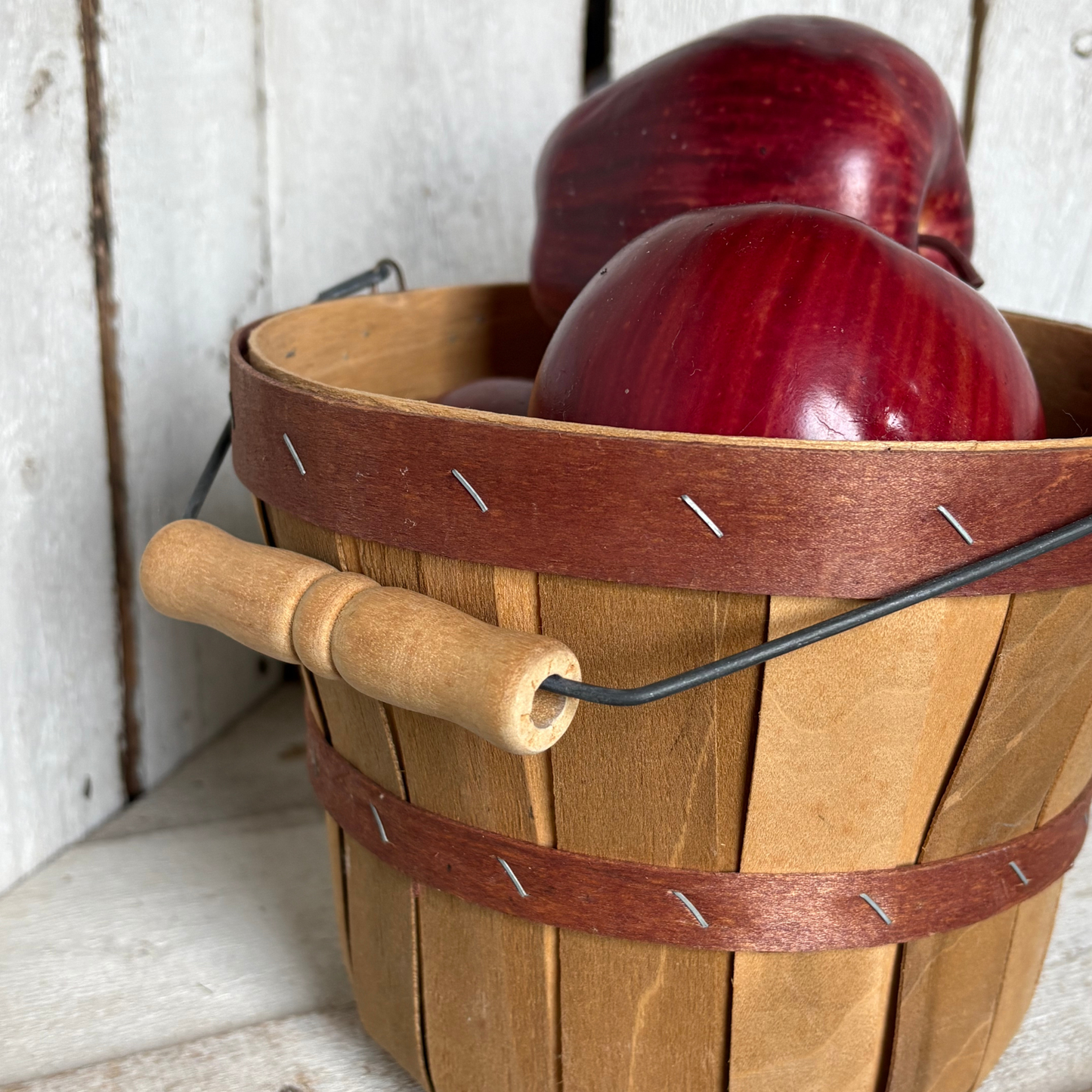 Vintage Apple Basket w/ Apples
