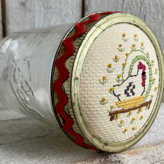Vintage Needlework Mason Jar Cover w/Chicken