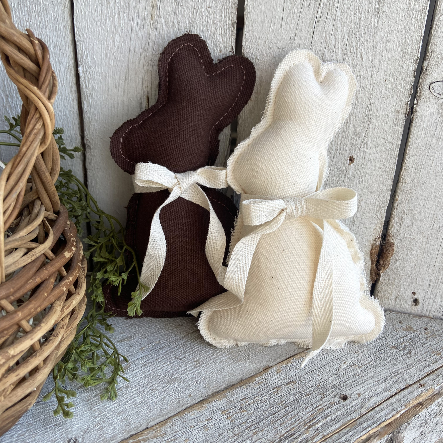 7” White & Milk Chocolate Bunny – Old Fashioned Easter Candy set of 2
