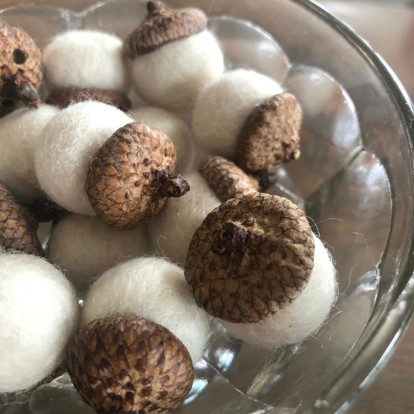 Felted Wool Acorns in Ivory-20mm with Red Oak Caps 15 ct