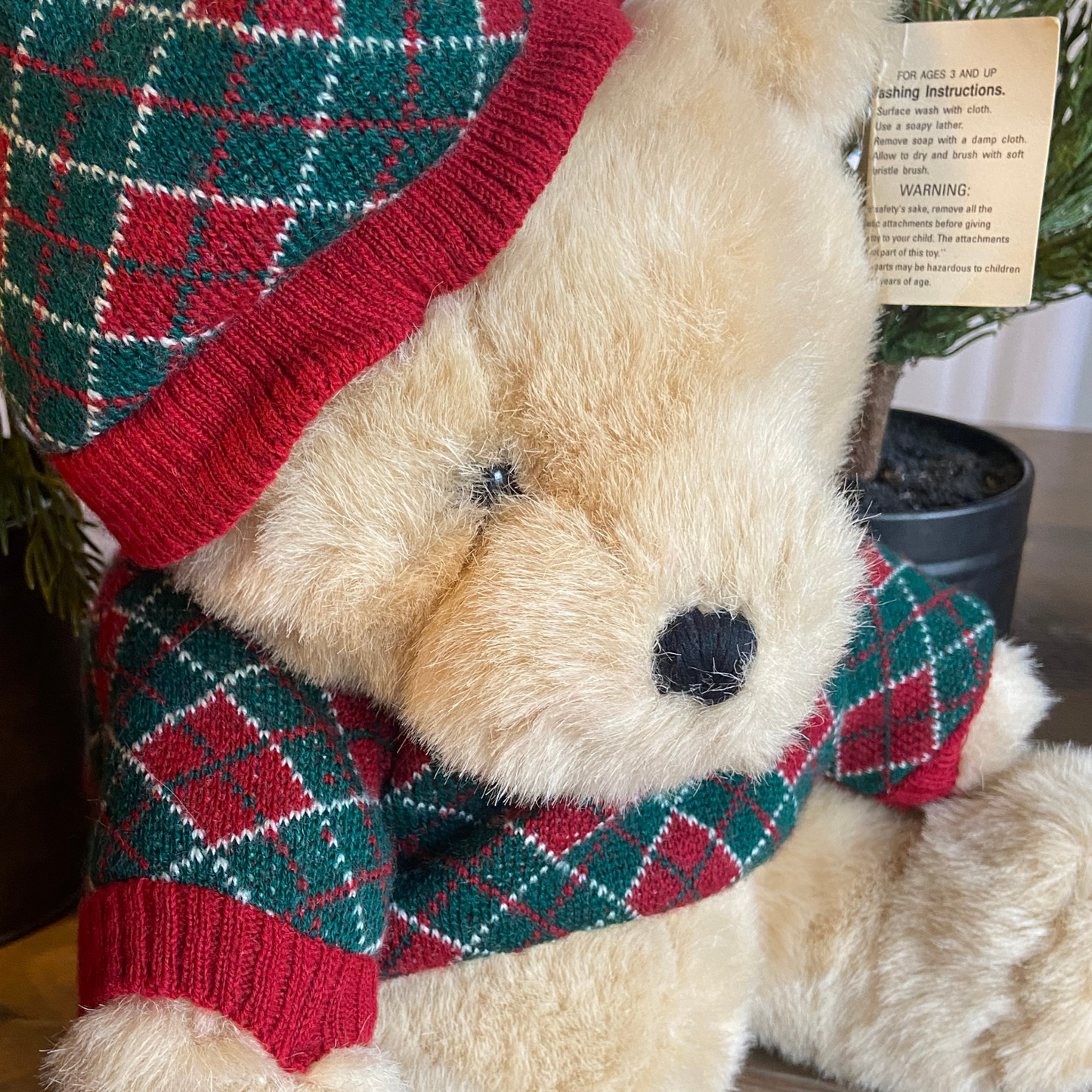 Cream Vintage Christmas Bear w/Argyle Hat and Sweater