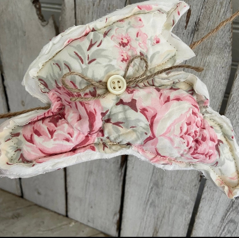Quilted Bunnies Spring Garland from Vintage Floral Quilt-5 foot