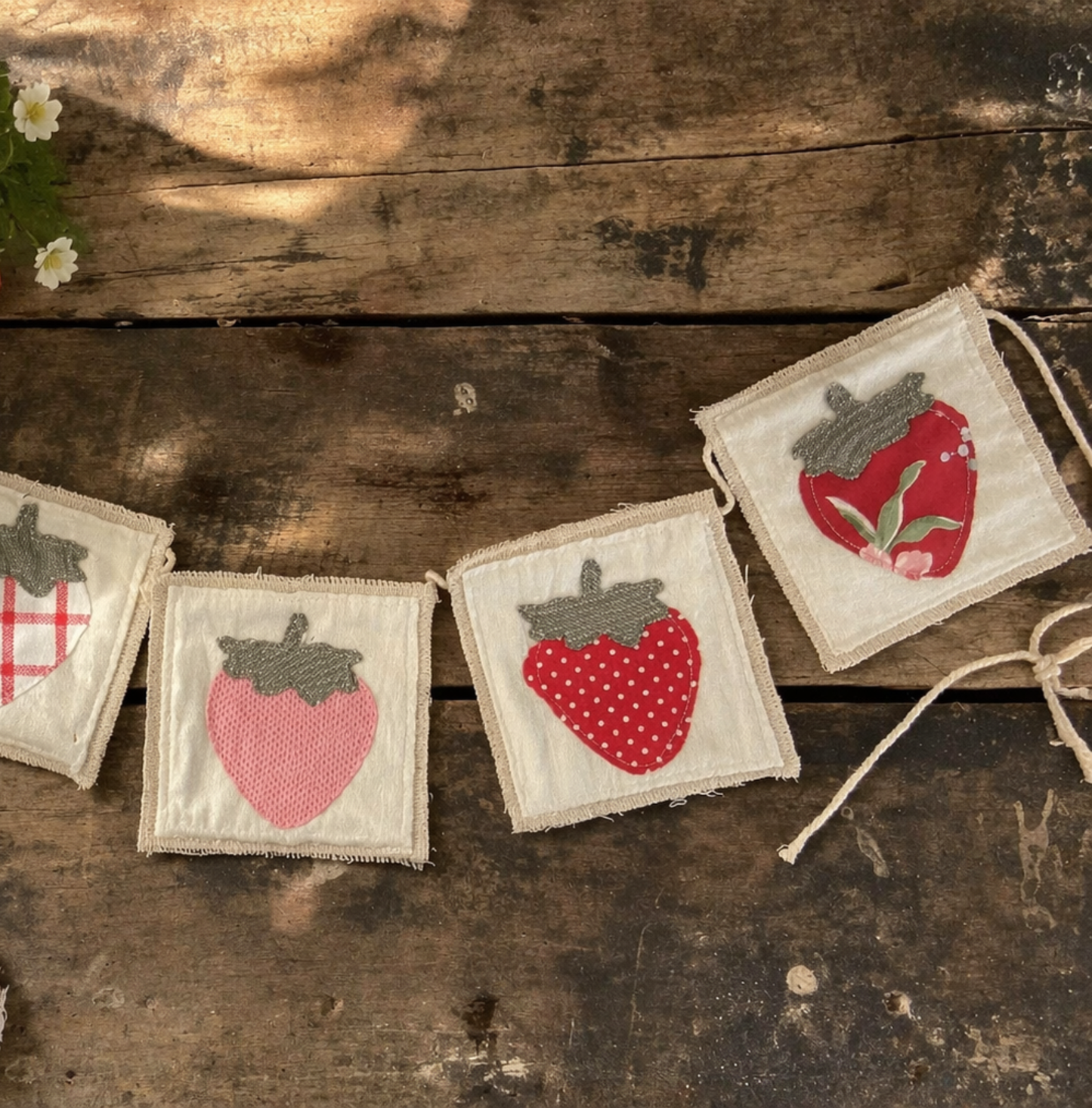 Strawberry Canvas Farmhouse Banner-4ft